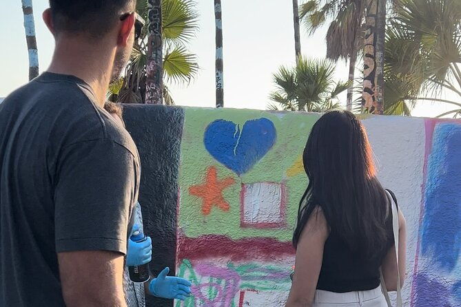 2-hour-spray-paint-in-famous-venice-art-walls