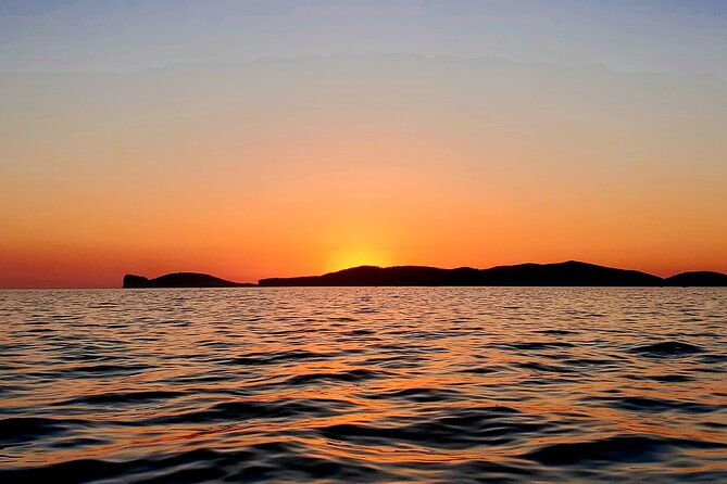 2-hour-sunset-tour-by-sailboat-with-aperitif