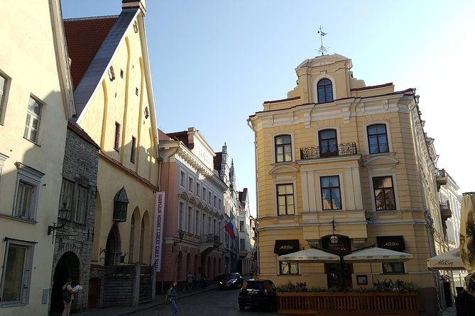 2-hour-tallinn-old-town-walking-tour-2
