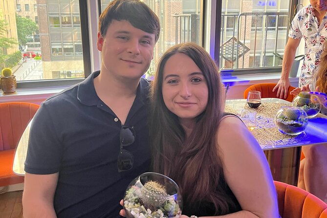 2-hour-terrarium-making-experience-with-cats-in-new-york