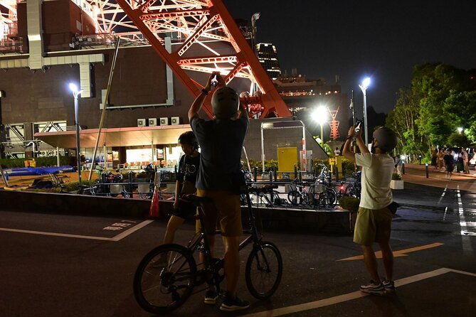 2-hour-tokyo-night-small-group-guided-cycling-tour