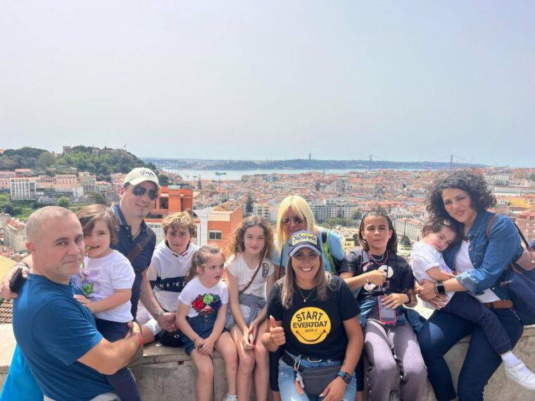 2-hour-tour-around-lisbon