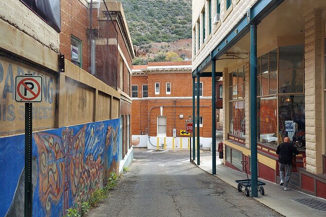 2-hour-tour-old-bisbee-the-open-pits-and-lowell-az-2