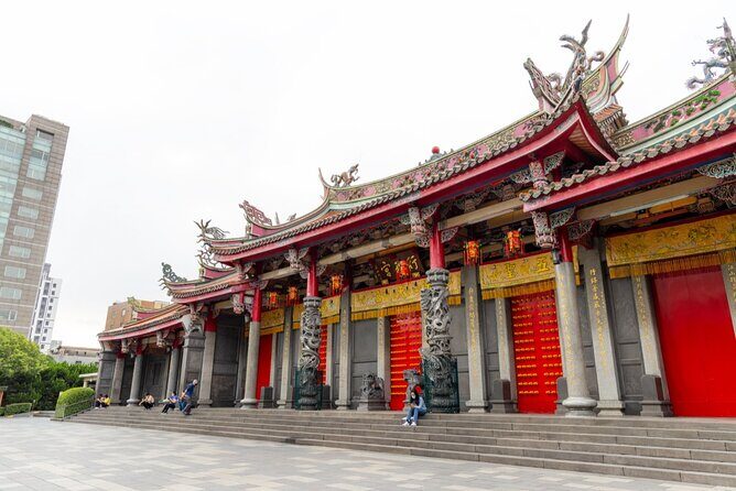 2-Hour Vegetarian Private Walking Tour - Xingtian Temple - Who Should Consider This Tour?