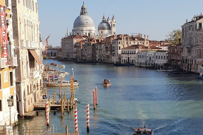 2-hour-venice-guided-walking-tour-with-gondola-ride-2