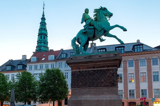 2-hour-walking-introduction-to-copenhagen-and-its-main-sights