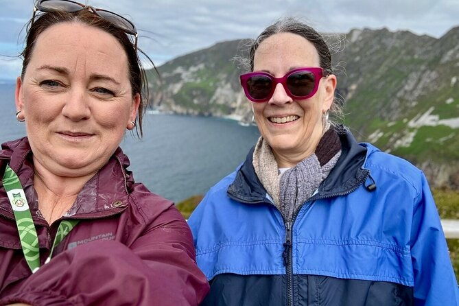 2-hour-walking-tour-in-slieve-league-ireland