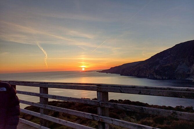 2-hour-walking-tour-in-slieve-league-ireland