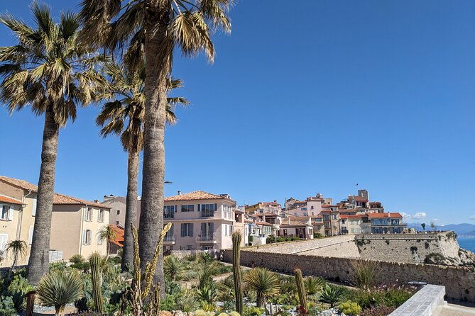 2-hour-walking-tour-in-the-old-town-of-antibes