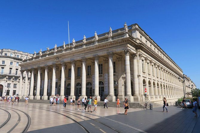 2-hour-walking-tour-of-the-citys-iconic-sights-and-history