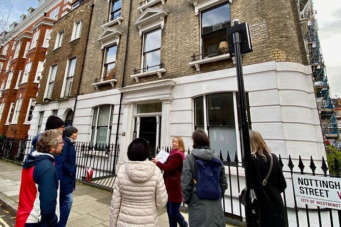 2-hour-walking-tour-women-of-whitechapel-3