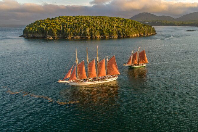 2-hour-windjammer-sailing-trip-in-maine-with-licensed-captain