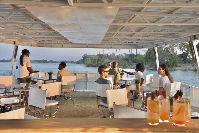 2-Hour Zambezi River Cruise Tour with Lunch and Pick Up - FAQs