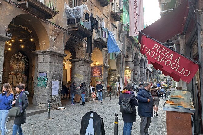 2-hours-and-a-half-guided-tour-in-the-historic-center-of-naples