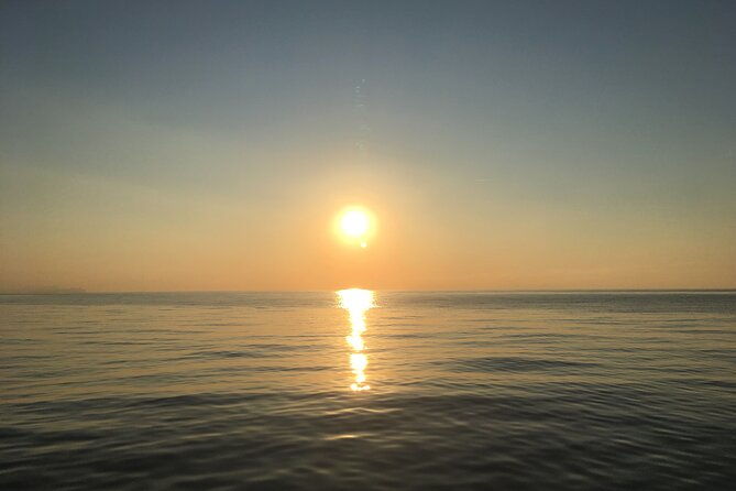 2-hours-barcelona-sunset-sailing-tour-2