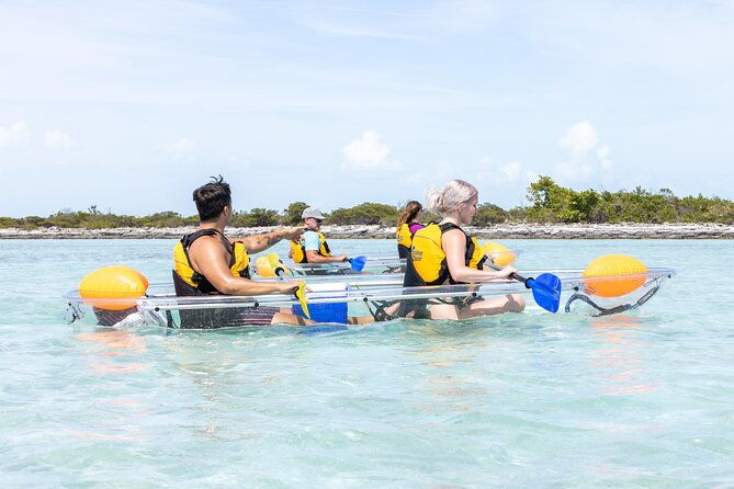 2-hours-clear-kayaking-activity-on-mangrove-cay