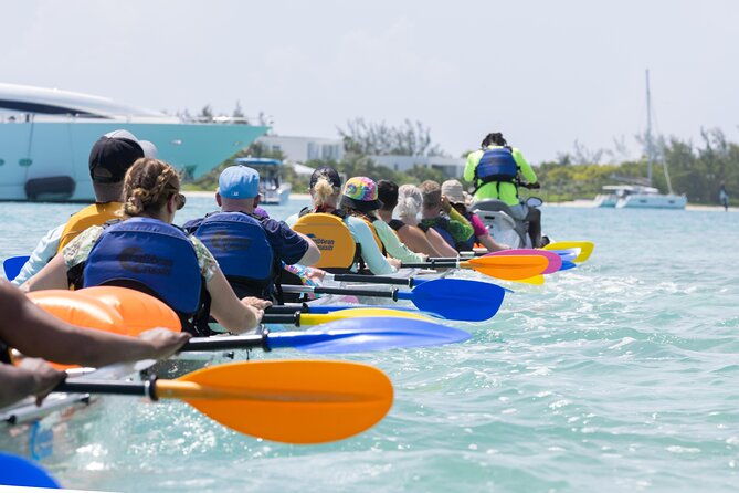 2-hours-clear-kayaking-activity-on-mangrove-cay