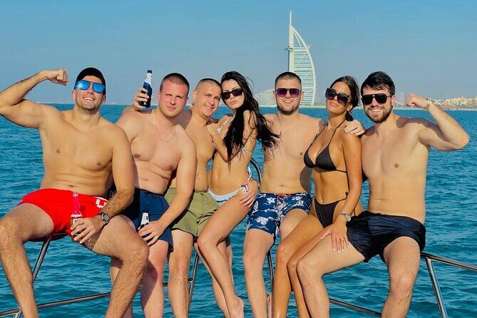 2 Hours Dubai Marina 50ft Private Luxury Yacht Sightseeing Tour - Exploring the Itinerary in Detail