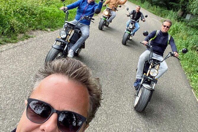 2-hours-e-chopper-rental-in-beuningen-2