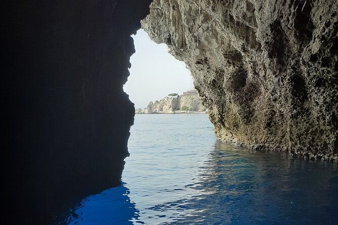 2-hours-excursion-to-the-blue-grotto-of-taormina-in-isola-bella