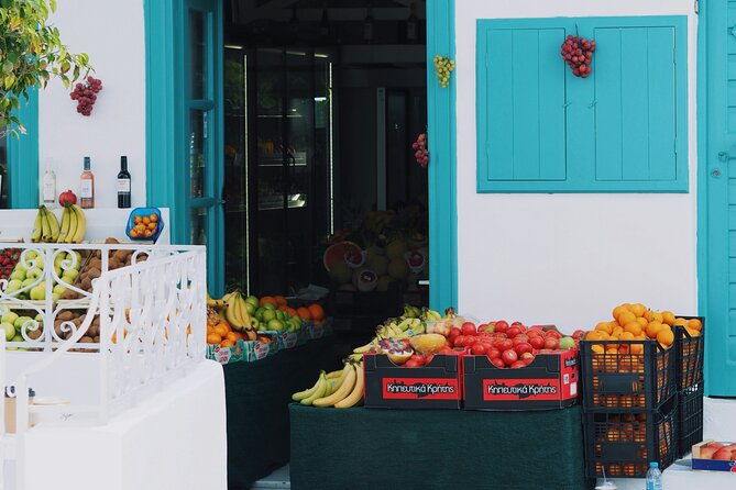 2-hours-feel-like-a-local-walking-tour-in-mykonos-town-2