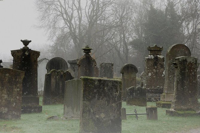 2-hours-ghost-tour-english-tour-guide