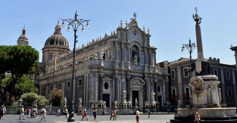 2-hours-guided-tour-of-catania