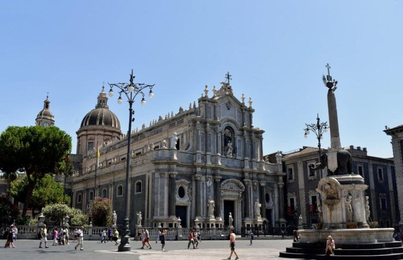 2-hours-guided-tour-of-catania
