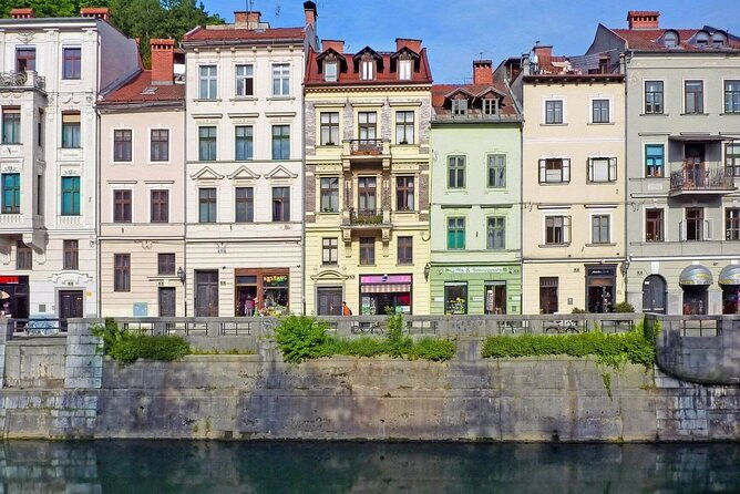 2-hours-ljubljana-private-walking-tour-with-a-guide