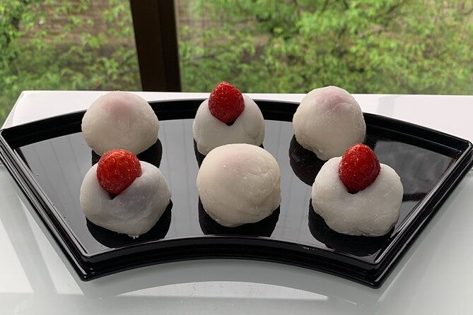 2-hours-mochi-making-matcha-class-in-bunkyo