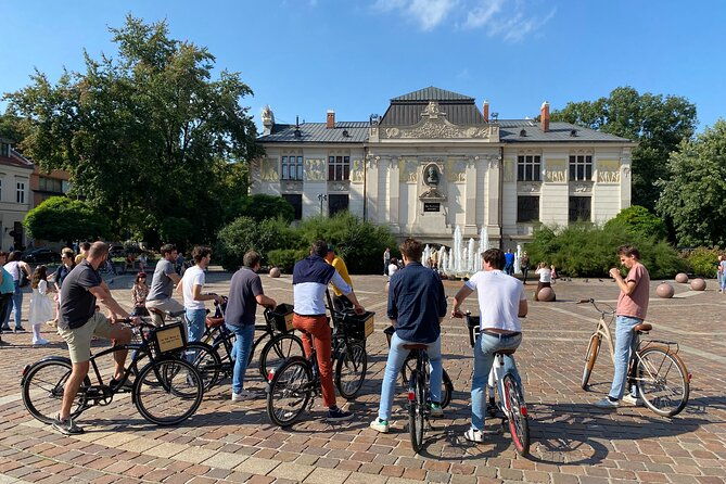 2-hours-old-town-guided-bike-tour-in-krakow