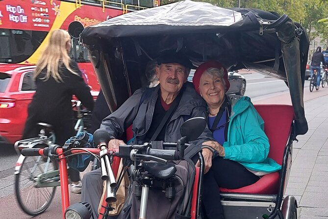 2-hours-private-amsterdam-rickshaw-tour