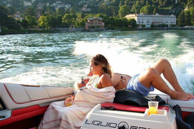 2-hours-private-cruise-on-lake-como-up-to-8-pax
