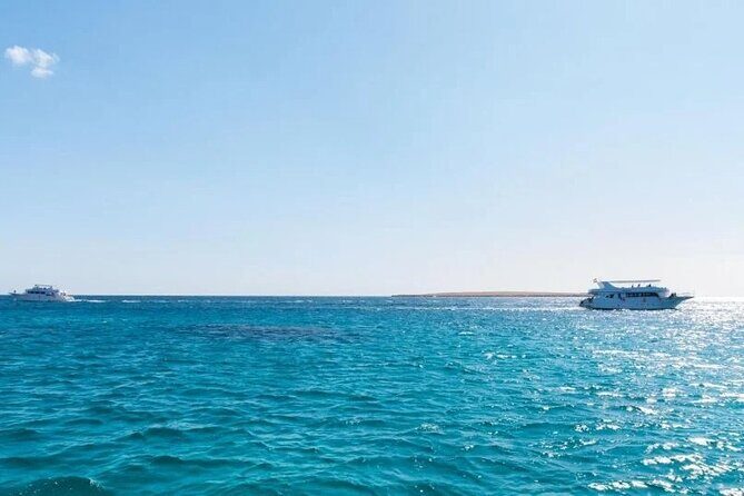 2 Hours Private Speedboat with Hotel Transfer - Sharm El Shaikh - The Sum Up