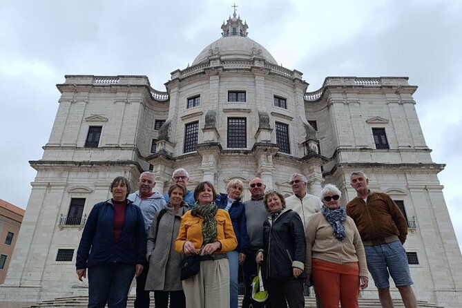 2-hours-private-tuk-tuk-tour-in-lisbon-2