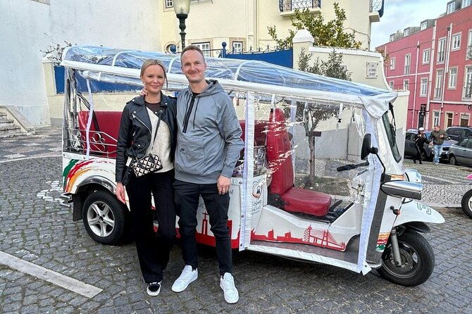 2-hours-private-tuk-tuk-tour-in-lisbon-2