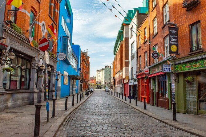 2-hours-seniors-historical-private-walking-tour-of-dublin