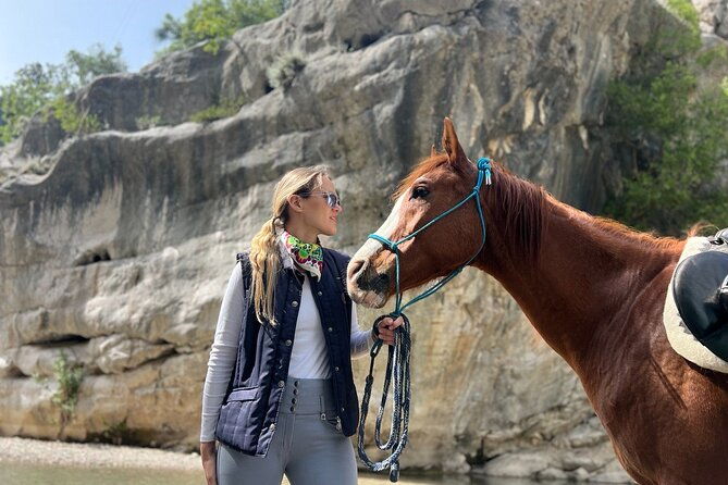 2-hours-shared-horse-riding-in-kemer-antalya-all-level-riders