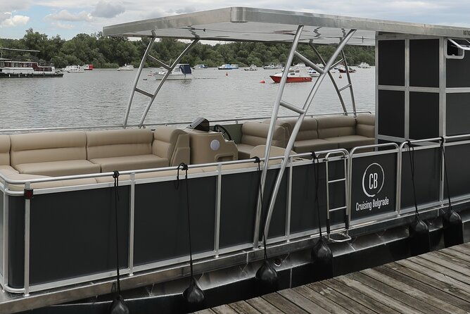 2-hours-sightseeing-boat-cruise-drinks-included
