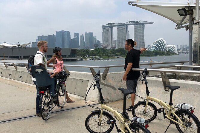 2 Hours Sunset Bike Tour and Garden Rhapsody Show - FAQs