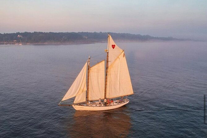 2-hours-sunset-private-charter-on-hearts-desire-in-casco-bay