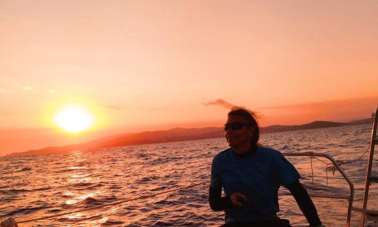 2-hours-sunset-sailing-in-a-sailboat-in-platja-daro
