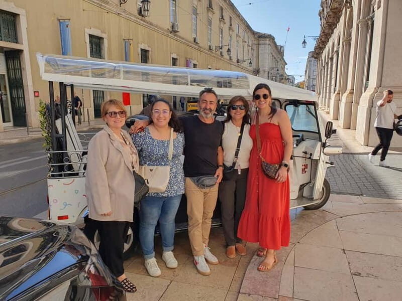 2 hours tour for your first day in Lisbon - Practical Considerations