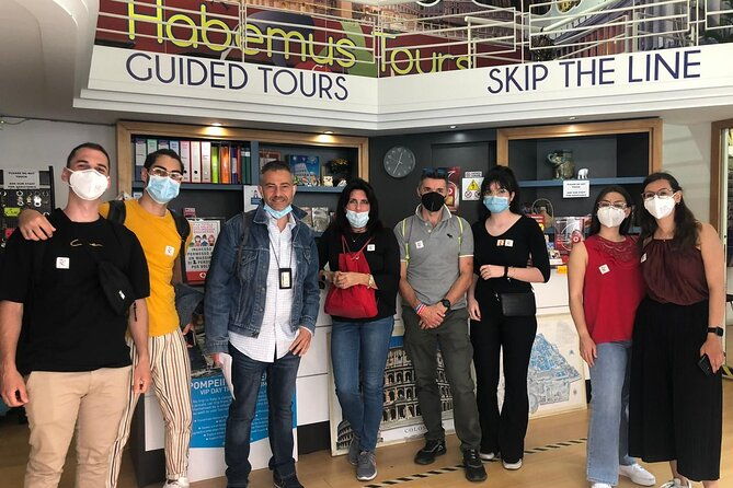 2-hours-tour-of-the-vatican-and-sistine-chapel-with-official-guide