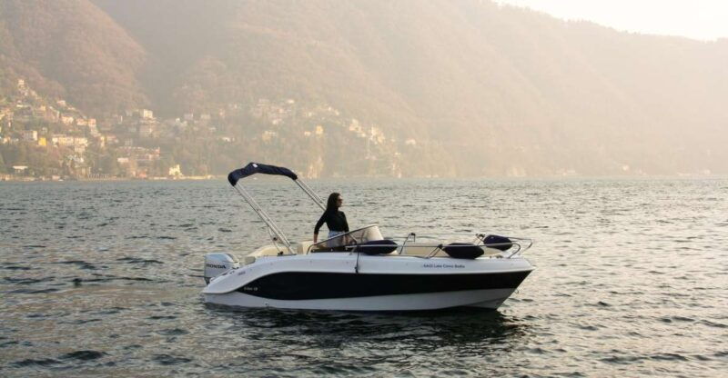 2-hours-tour-on-lake-como