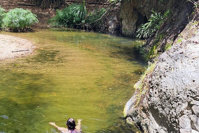 2-hours-trekking-waterfall-tour-in-tobago