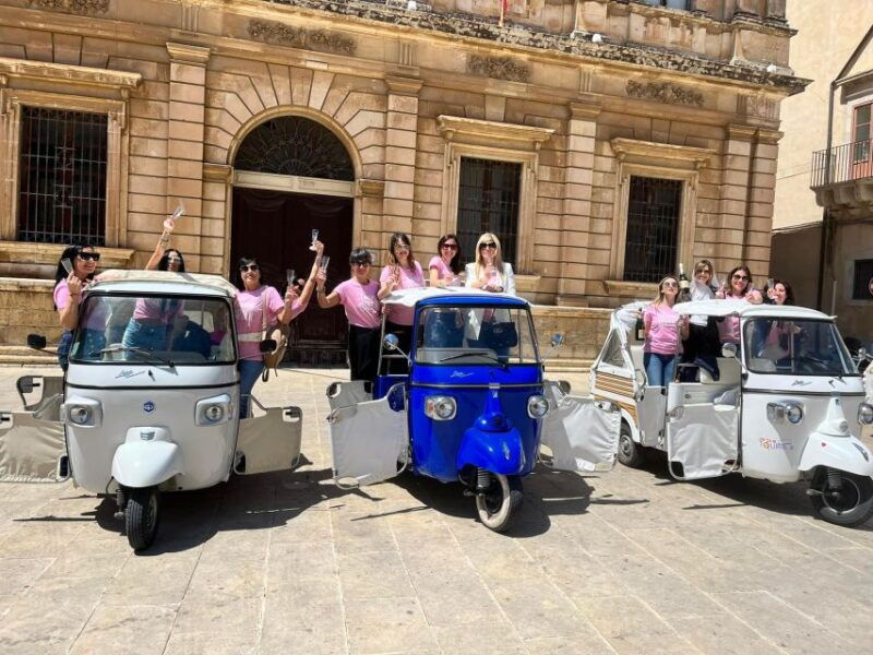 2-hours-tuk-tuk-tour-in-siracusa