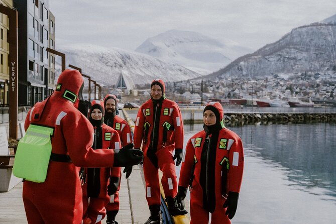 2-hours-urban-arctic-floating-activity-in-the-harbours-of-tromso