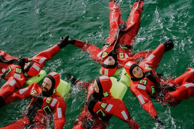 2-hours-urban-arctic-floating-activity-in-the-harbours-of-tromso