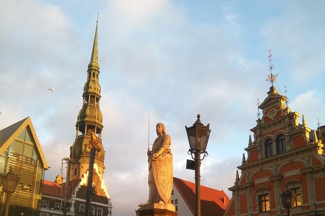 2 Hours Walking Tour in Legends and Secret of Riga's Old Town - The Itinerary in Detail: What to Expect